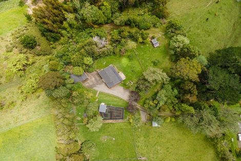 Photo of property in 390 Scotts Road, Linton, Palmerston North, 4472