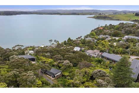 Photo of property in 104d Greenslade Road, Raglan, 3295