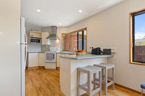 Photo of property in 2/3 Worthy Street, Ilam, Christchurch, 8041