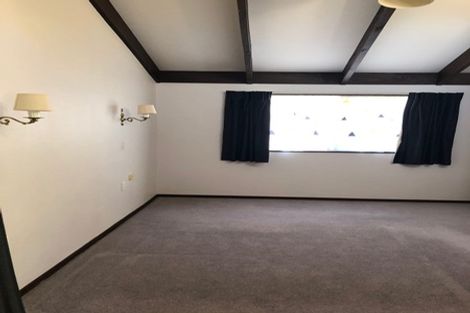Photo of property in 21 Leeds Place, Tamatea, Napier, 4112
