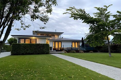 Photo of property in 156 Upton Street, Wanaka, 9305