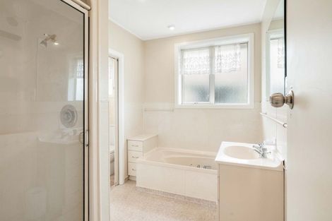 Photo of property in 4 Cheyenne Street, Sockburn, Christchurch, 8042