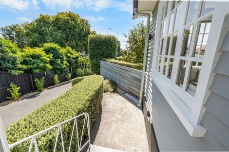 Photo of property in 4 Burnbrae Street, Saint Martins, Christchurch, 8022
