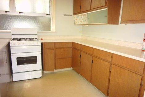 Photo of property in 15 Sutherland Crescent, Melrose, Wellington, 6023