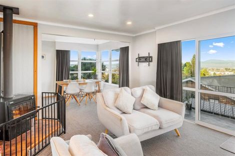 Photo of property in 39 Thomas Crescent, Western Heights, Rotorua, 3015