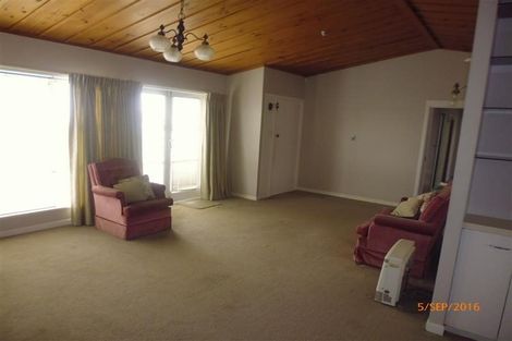 Photo of property in 5 Willis Avenue, Pukekohe, 2120