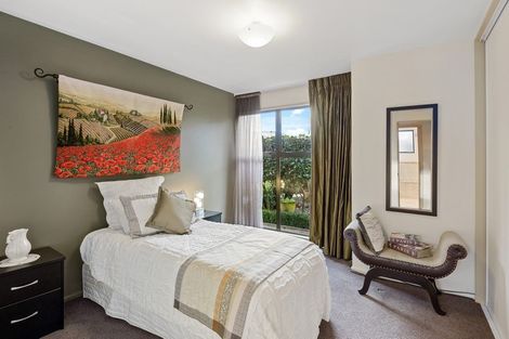 Photo of property in 14 Cam Place, Harewood, Christchurch, 8051