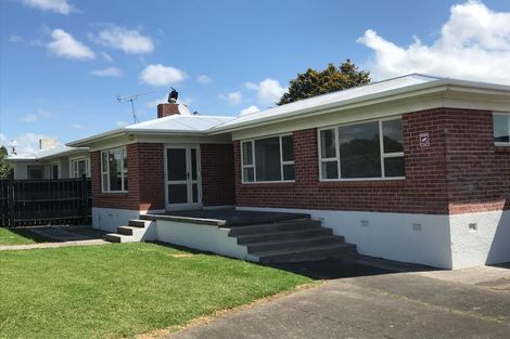 Photo of property in 21 Wellington Street, Pukekohe, 2120