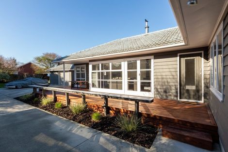 Photo of property in 21 Weir Place, Hoon Hay, Christchurch, 8025