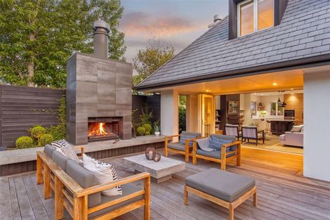 Photo of property in 72 Glandovey Road, Fendalton, Christchurch, 8052