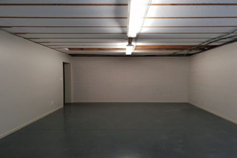 Photo of property in 17 Makiri Street, Helensville, 0800