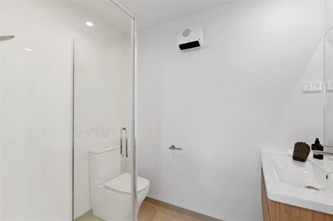 Photo of property in 2/50 Lonsdale Street, New Brighton, Christchurch, 8083