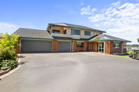 Photo of property in 9 Sandel Rise, Merrilands, New Plymouth, 4312
