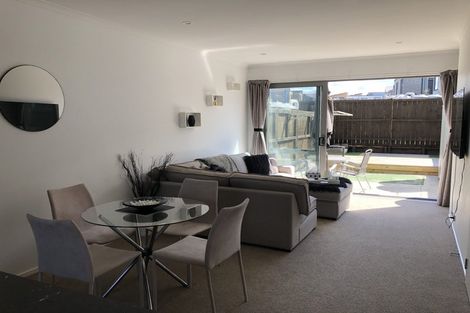 Photo of property in 16 Shelduck Way, Hobsonville, Auckland, 0616