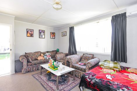 Photo of property in 4/806 Lyell Street, Akina, Hastings, 4122