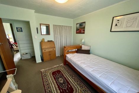 Photo of property in 68 Gurney Road, Kelson, Lower Hutt, 5010