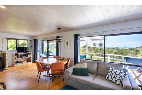 Photo of property in 6569 Pouto Road, Pouto, 0391