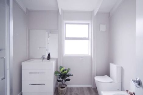 Photo of property in 84a Queens Road, Glen Avon, New Plymouth, 4312