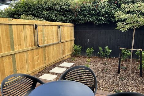 Photo of property in 9/24 Devonport Lane, St Albans, Christchurch, 8014