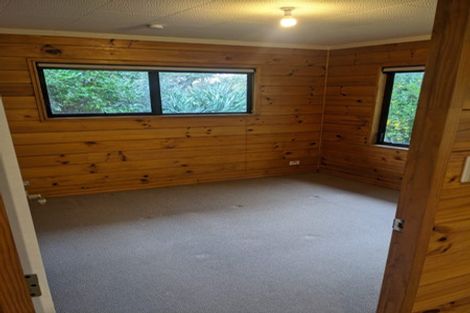 Photo of property in 2/32 Trinidad Road, Sunnynook, Auckland, 0620