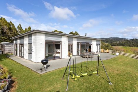 Photo of property in 1695 Kaipara Hills Road, Kaipara Flats, Warkworth, 0984