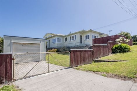 Photo of property in 26 Marine Parade, Otaki Beach, Otaki, 5512