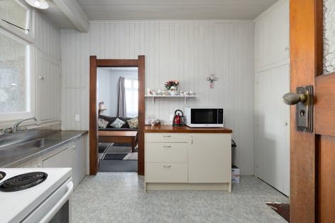 Photo of property in 30 Cloten Road, Stratford, 4332