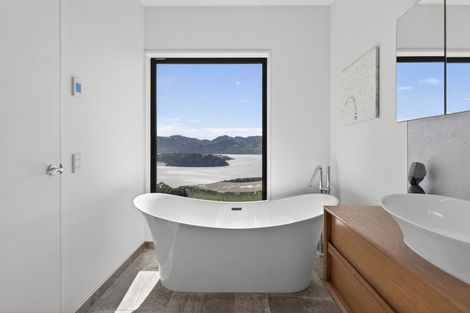 Photo of property in 18 Doris Faigan Lane, Charteris Bay, Lyttelton, 8971