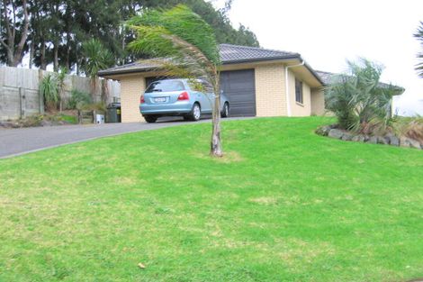 Photo of property in 22 Orwell Road, Greenhithe, Auckland, 0632