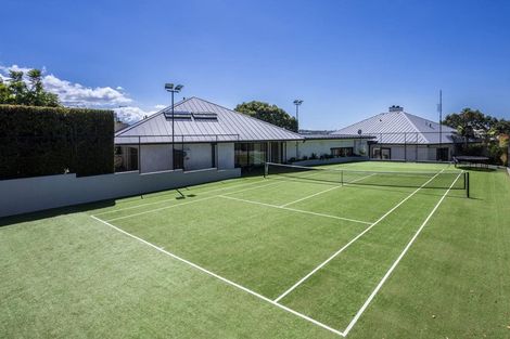 Photo of property in 23-27 Lake View Road, Takapuna, Auckland, 0622