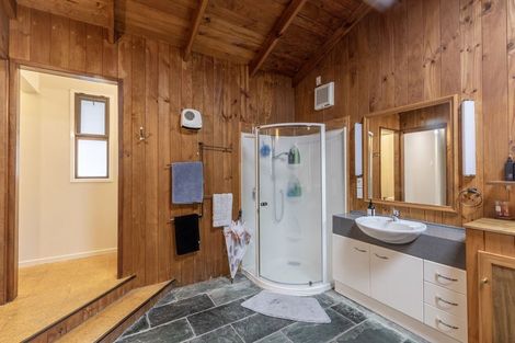 Photo of property in 7 Te Iwiheke Place, Turangi, 3334