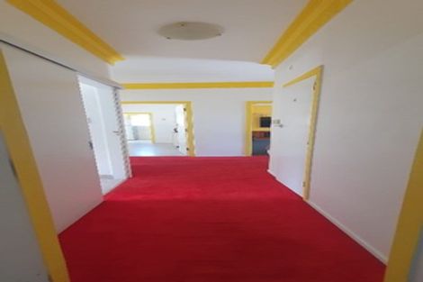 Photo of property in 385 West Coast Road, Glen Eden, Auckland, 0602