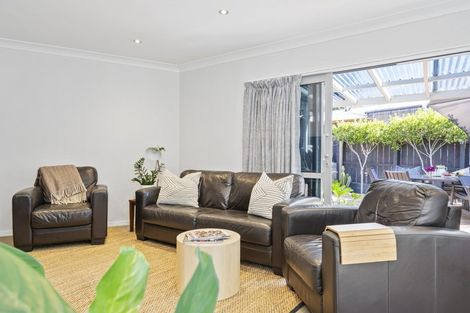 Photo of property in 13 Matipo Crescent, Pukete, Hamilton, 3200