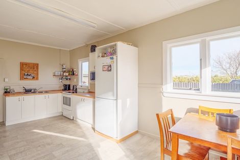 Photo of property in 38 Durham Street, Winton, 9720