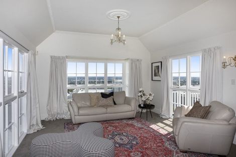 Photo of property in 81a Dyers Pass Road, Cashmere, Christchurch, 8022