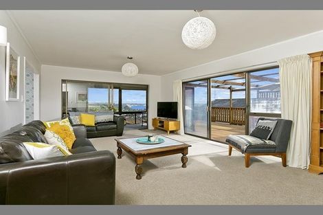 Photo of property in 1/16 Toroa Street, Torbay, Auckland, 0630