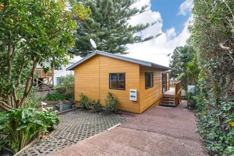 Photo of property in 2/179 Blockhouse Bay Road, Avondale, Auckland, 0600