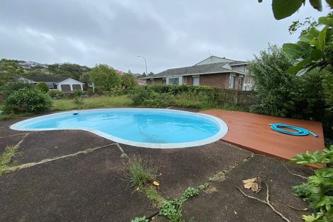 Photo of property in 130 Chelsea View Drive, Chatswood, Auckland, 0626