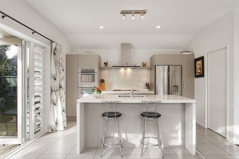 Photo of property in 3 Parkham Drive, Burnside, Christchurch, 8053