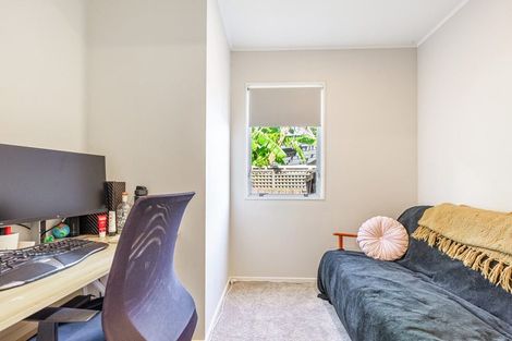 Photo of property in 2/32 Moana Avenue, Onehunga, Auckland, 1061