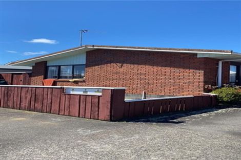 Photo of property in 1/39 Fulford Street, New Plymouth, 4310
