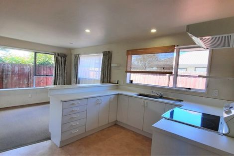 Photo of property in 2/45 Elizabeth Street, Riccarton, Christchurch, 8041