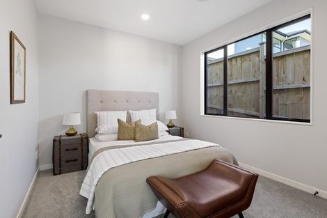 Photo of property in 28 Takurua Terrace, Orewa, 0931