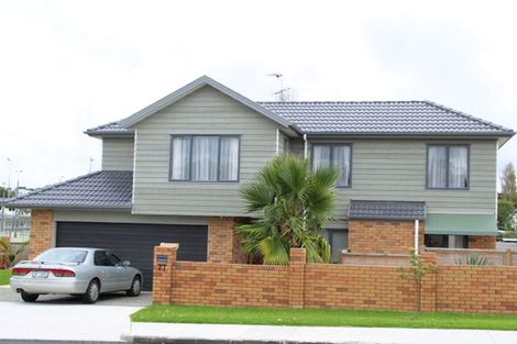 Photo of property in 77 Moore Street, Howick, Auckland, 2014