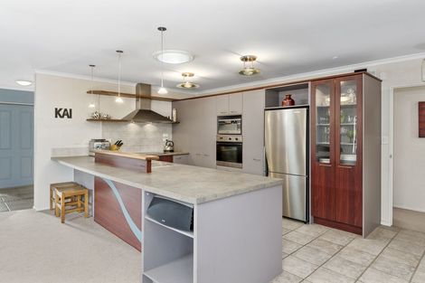 Photo of property in 36 Mcleod Place, Papamoa Beach, Papamoa, 3118