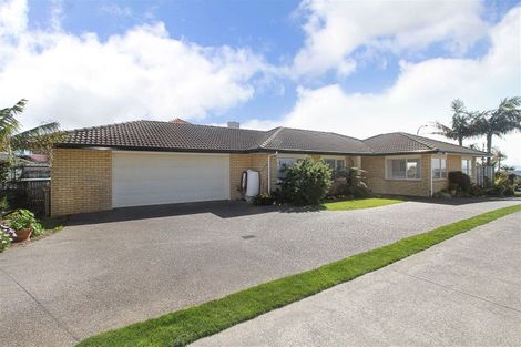Photo of property in 46 Torkar Road, Clarks Beach, 2122