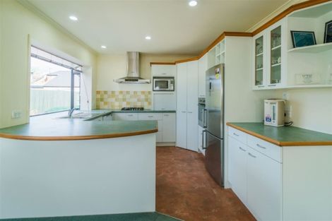 Photo of property in 15 Empress Place, Halswell, Christchurch, 8025