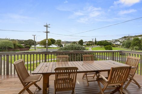 Photo of property in 39b Wallis Street, Raglan, 3225