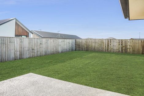 Photo of property in 9 Clough Close, Lincoln, 7608