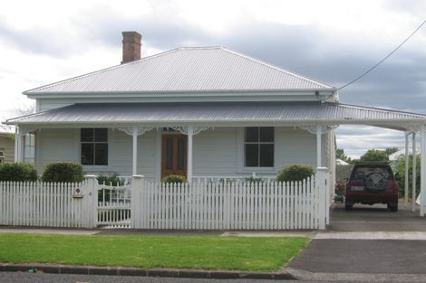 Photo of property in 4 Patuone Avenue, Devonport, Auckland, 0624